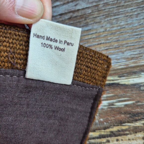 Alpaca Flower Hand Made in Peru 100% Wool Floral Embroidered 47"x3" Belt Buckle - Picture 7 of 9